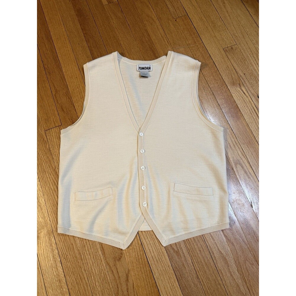 Vintage Tundra Mens Knit Sweater Vest Size L Buttoned Preppy 100% Pure Wool EUC